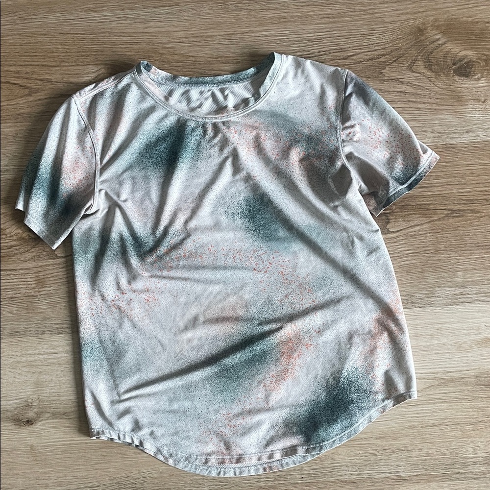Lululemon Multicolor Short Sleeve Top